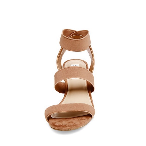 Steve Madden Heels - Picture 2 of 7